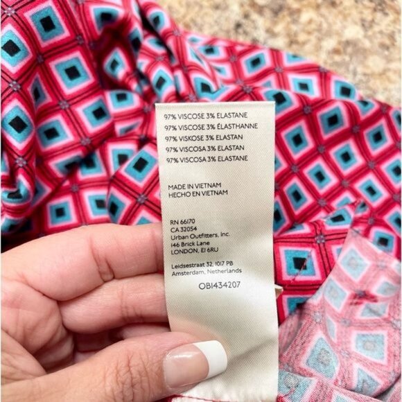 New Free People Long-Sleeve Wrap Dress Open Back & Tie Detail in Red Geometric S - Picture 11 of 11